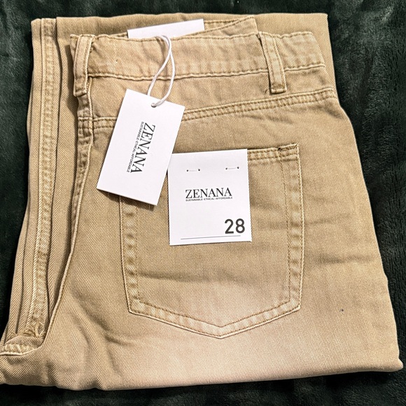 Zenana Outfitters Lt Camel Jeans - Picture 1 of 4